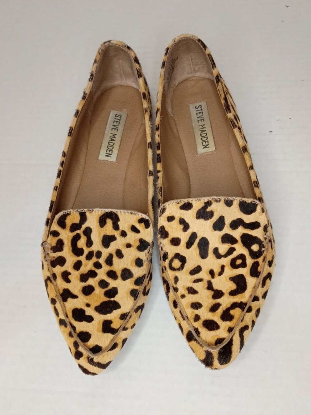 Steve Madden Feather Leopard Calf Hair Pointed Flats Women's Size 7.5M